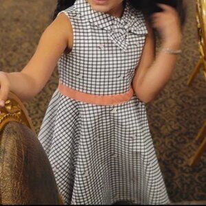 Janie and jack girl checkered floral sleeveless dress with bow size 5 (D10)